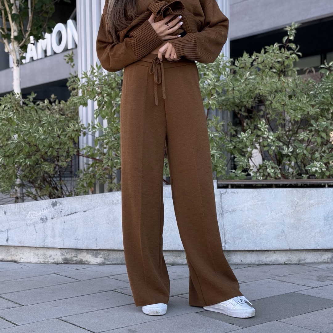 Прямі брюки з мериносової вовни у кольорі Кемел camel_merino_pants_front