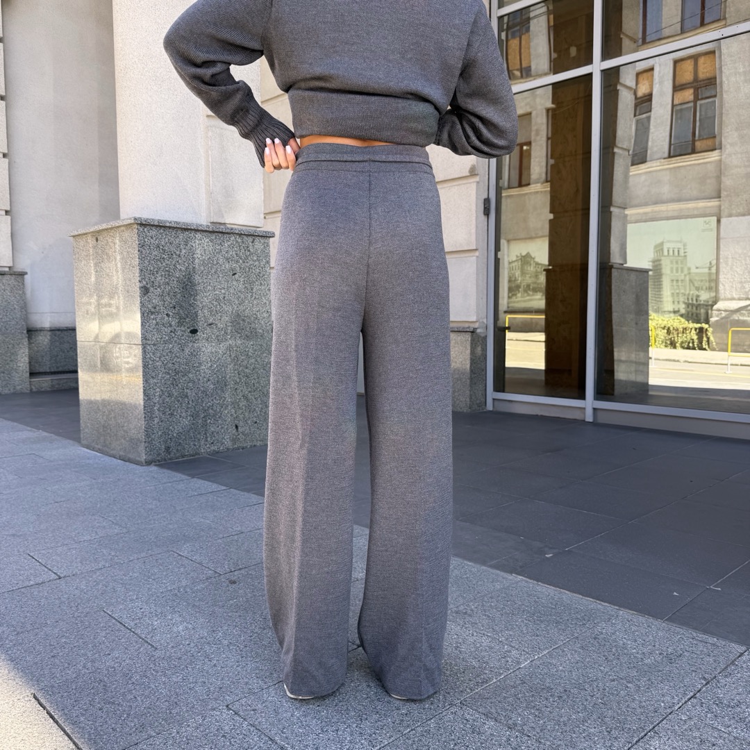 Прямі брюки з мериносової вовни у кольорі Сірий графіт grey_gafit_merino_pants-back