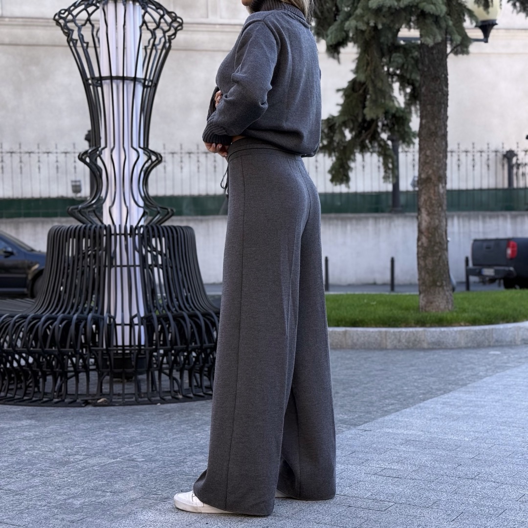 Прямі брюки з мериносової вовни у кольорі Сірий графіт grey_gafit_merino_pants_half_side