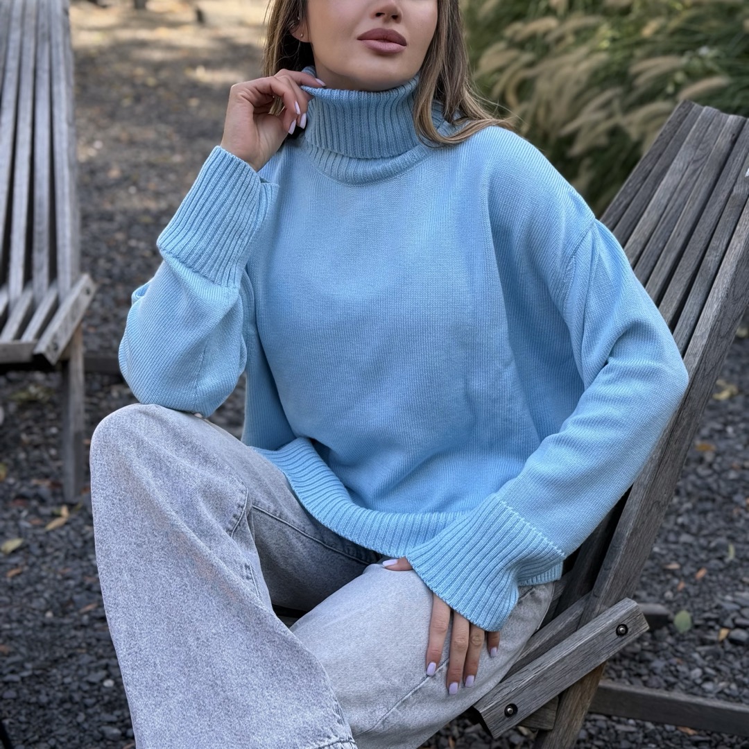 Светр вільної посадки Oversize з мериносу Блакитного кольору від LikeOn oversize_merino_blue_clouse