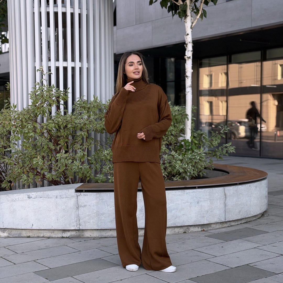 Светр вільної посадки Oversize з мериносу у кольорі Віскі від LikeOn oversize_merino_whiskey_stand_range