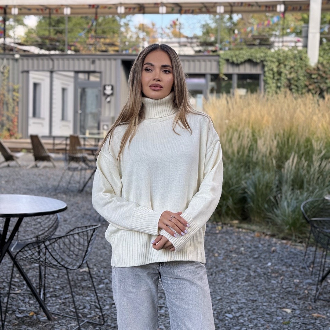 Светр вільної посадки Oversize з мериносу Білого кольору від LikeOn oversize_merino_white_front