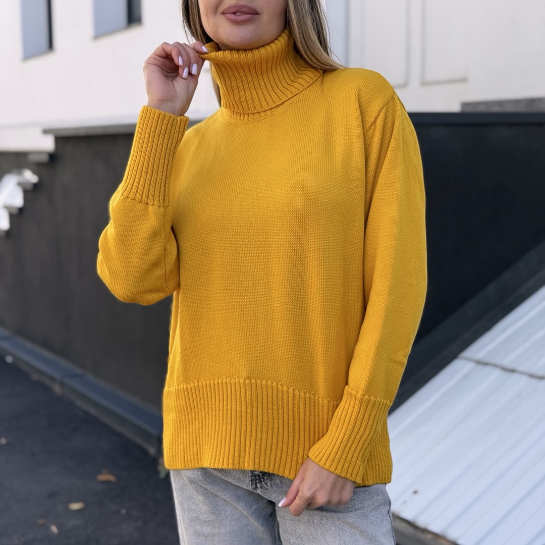 Заокруглений светр вільної посадки Oversize із мериносу Жовтого кольору від LikeOn skuglenniy_svetr_yellow_clouse2