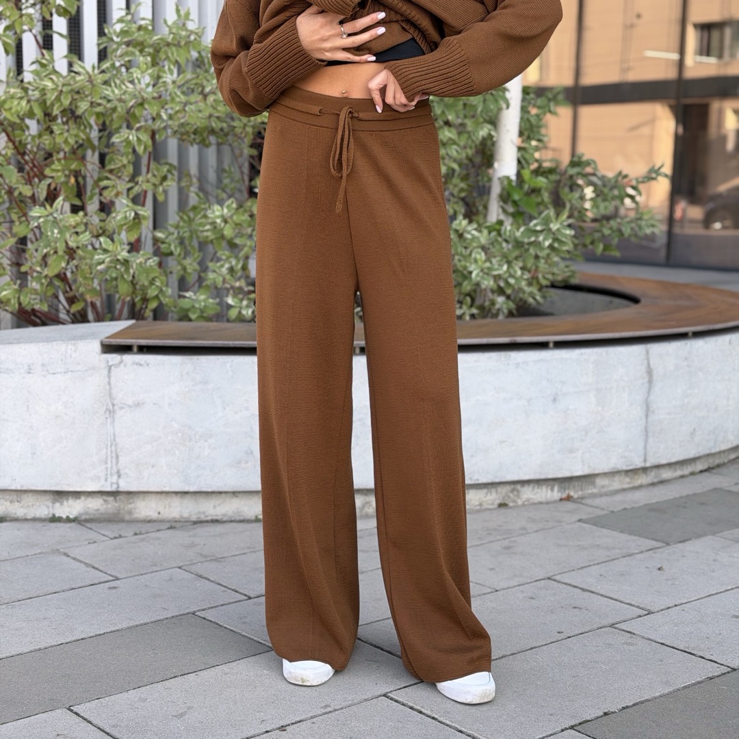 Прямі брюки з мериносової вовни у кольорі Віскі whiskey_merino_pants_front